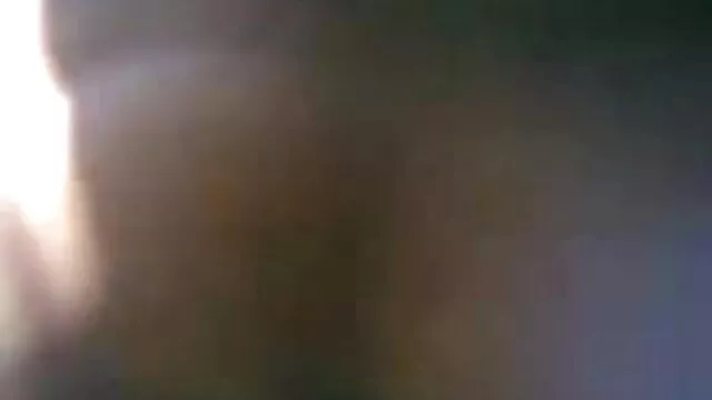 স্ত্রী একজন বন্ধু চুল দ্বারা অধিষ্ঠিত, মুখের মধ্যে দিয়েছেন বাড়ি আনা xxx বাংলা ভিডিও