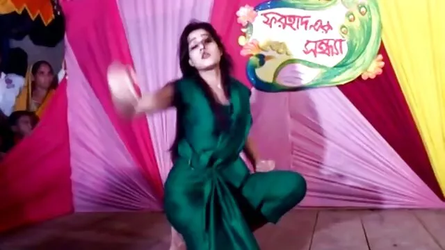 ব্লজব, সুন্দরি সেক্সি মহিলার বাংলা সেকছ বিডিও