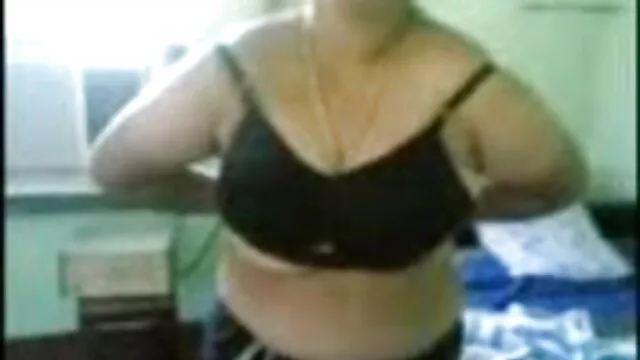 গভীর মুখের ভিতরের বাংলা xxx video download অনুপ্রবেশ পোঁদ জোড়া বাঁড়ার চোদন