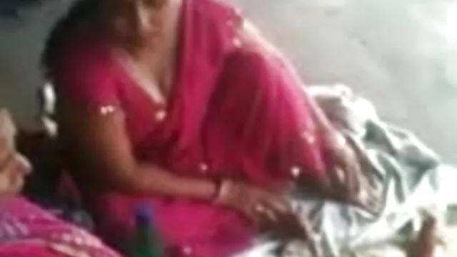 মেয়ে চুদা চুদির xxx সমকামী, সুন্দরী বালিকা