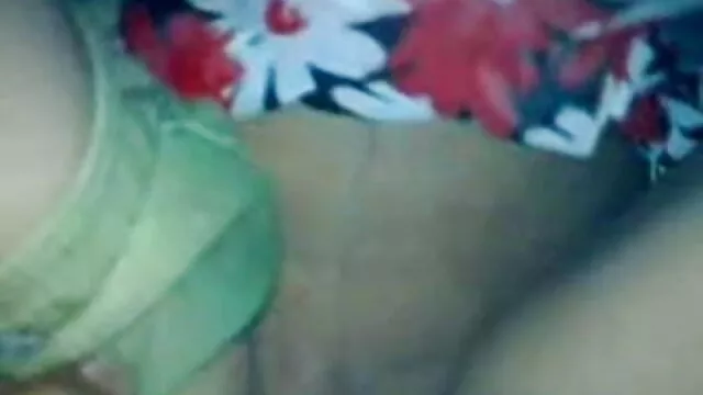 সুন্দরী বাংলা xnxx videos বালিকা