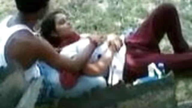 মেয়েদের হস্তমৈথুন, বড় xxx বাংলা সুন্দরী মহিলা