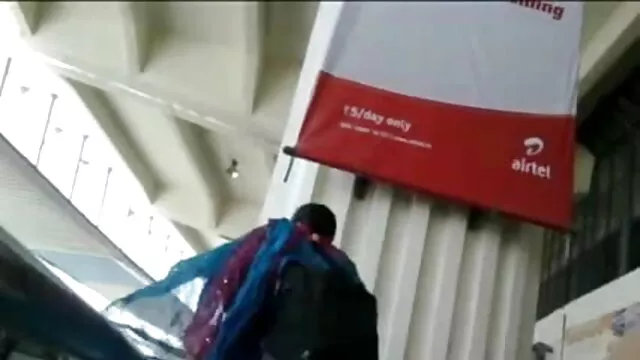 পুরুষ মানুষ, বাঙালি মেয়েদের সেক্স লাল চুলের, নির্মাণ
