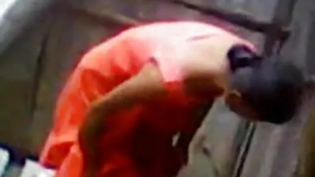 অঙ্গমর্দিকা সরু মহিলার বাংলা কলেজ sex পালঙ্ক উপর ধর্ষিত হয়.