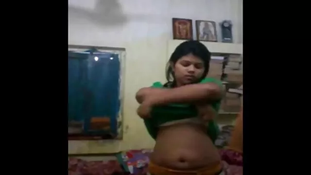 পুরুষ বাংলা মাগি xxx সমকামী, অপেশাদার, পুরুষাঙ্গ লেহন