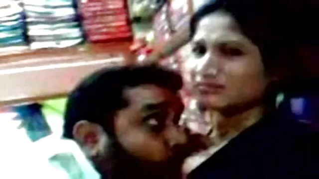 অফিস, বাঁড়ার রস খাবার, এক মহিলা বহু পুরুষ বাংলাদেশী মেয়েদের সেক্স ভিডিও