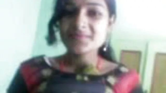 এক বোতল মধ্যে ঐ শ্যাম্পেন শেষ বাংলাদেশি সেকছ মধ্যে একটি দম্পতি বরাবর ঐ সমগ্র দৈর্ঘ্য